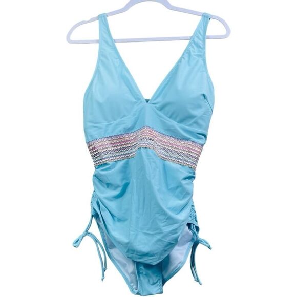 Blooming Jelly Light Blue One-Piece Swimsuit - Picture 3 of 13